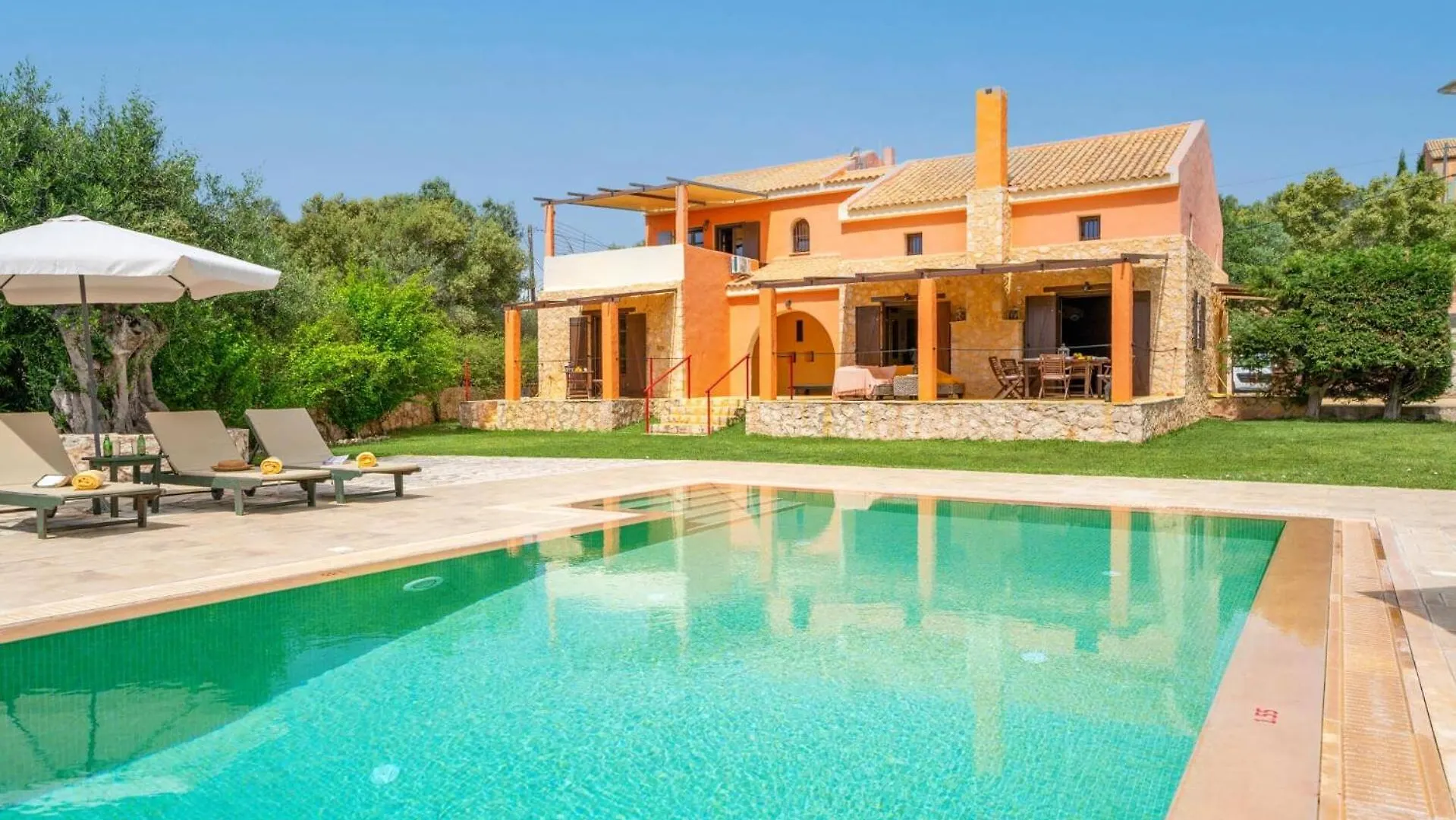 Villa Nostos By Villa Plus location